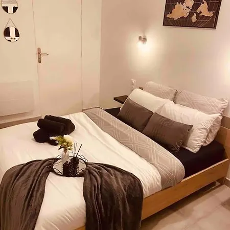Entier 3p Proche Centre * Σεν-Κεντέν
